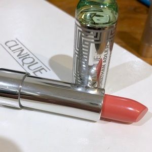 Clinique Makeup - ✨3/$30✨ Clinique + Jonathan Adler Melon Pop 💄 Clinique Makeup - ✨3/$30✨ Clinique + Jonathan Adler Melon Pop 💄